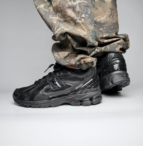 New Balance 1906D Protection Black