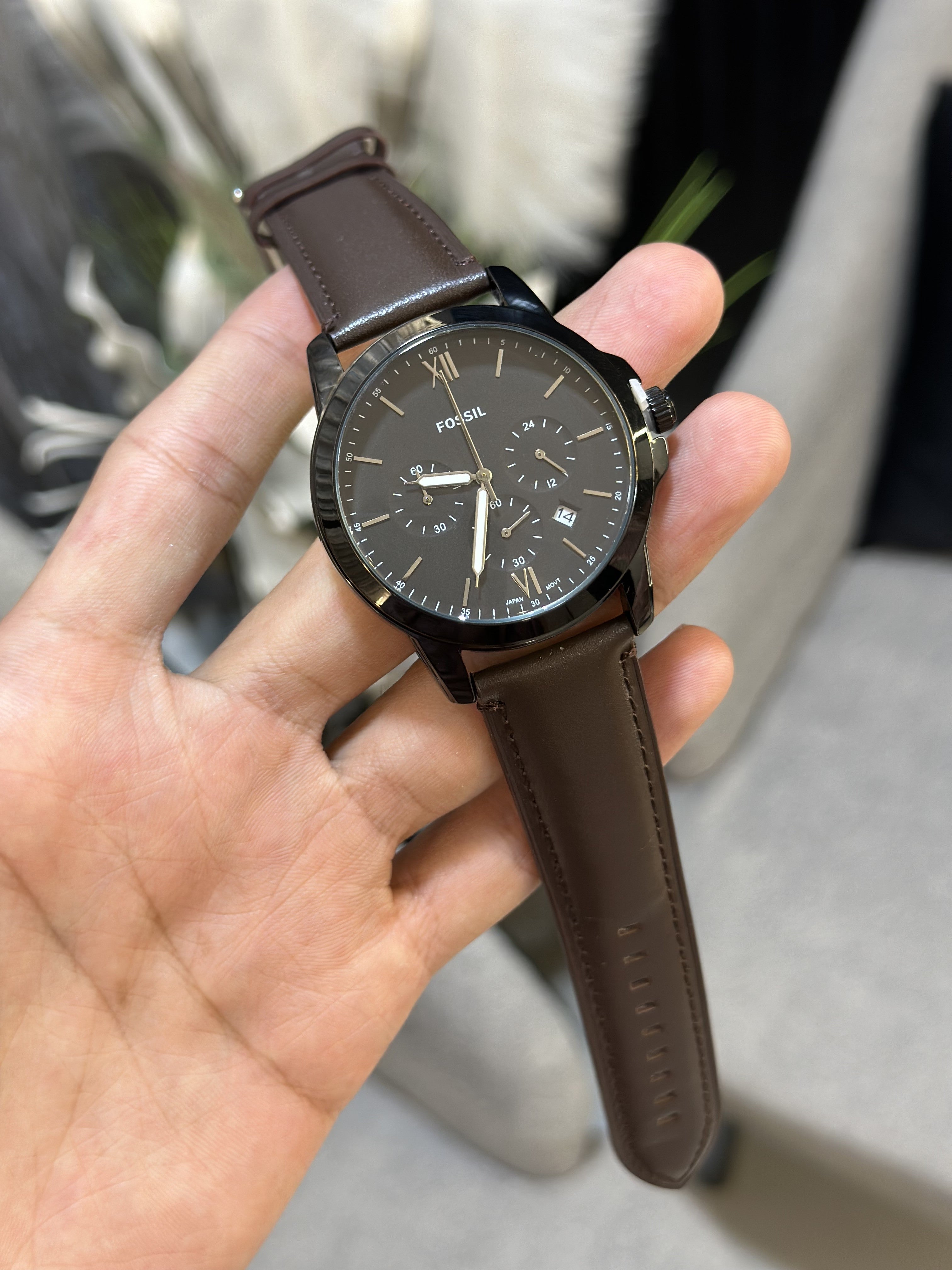 Fossil Neutra Brown Semi japan