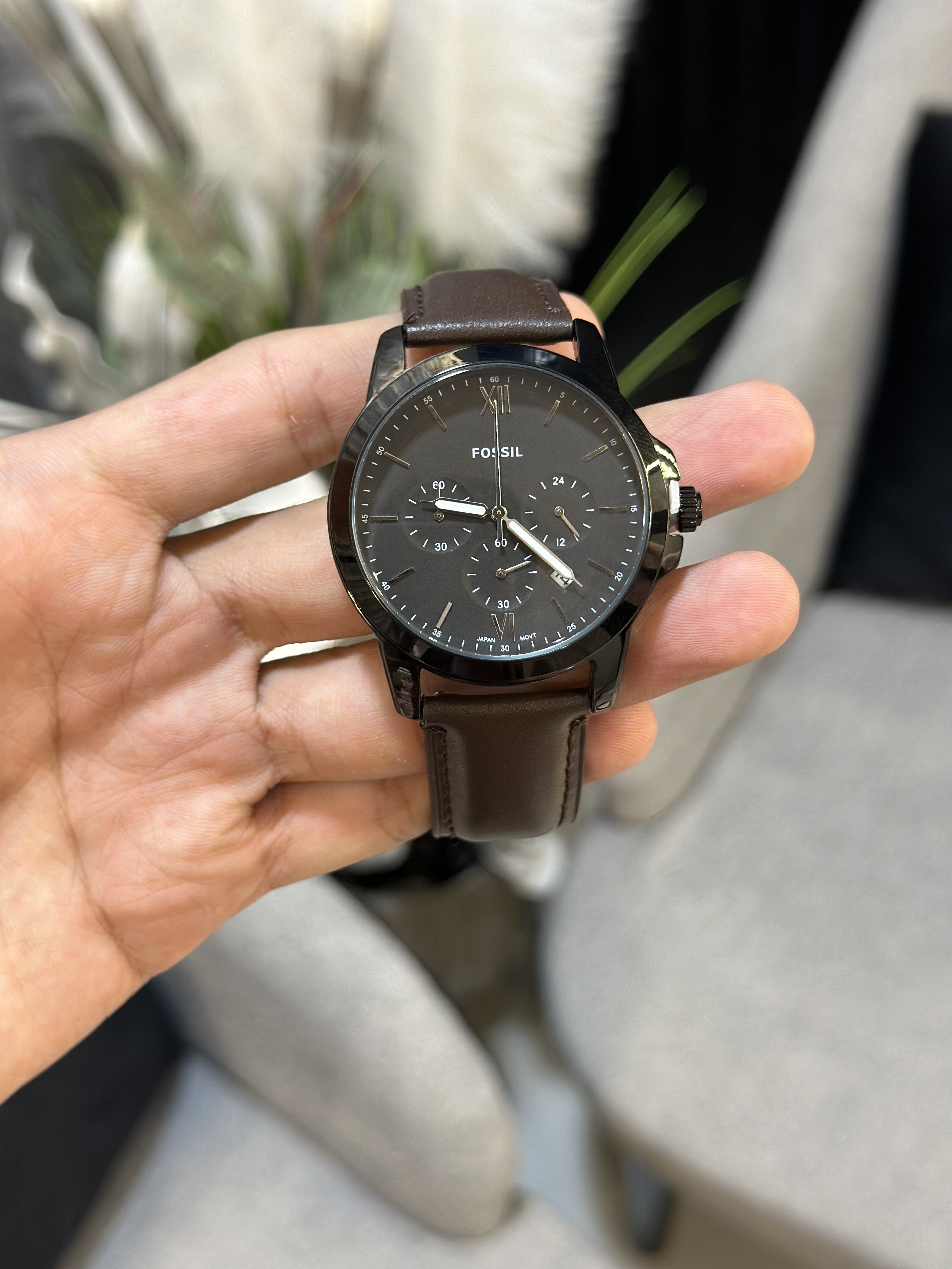 Fossil Neutra Brown Semi japan