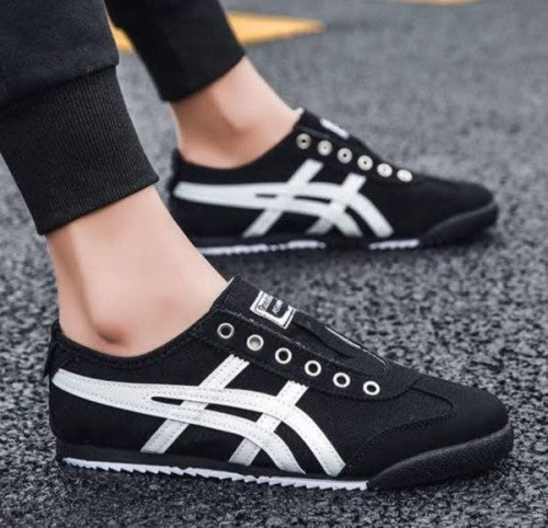 Onitsuka Tiger Slipon Black White fix