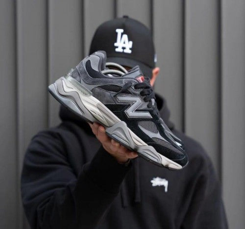 NEW BALANCE 9060 BLACK