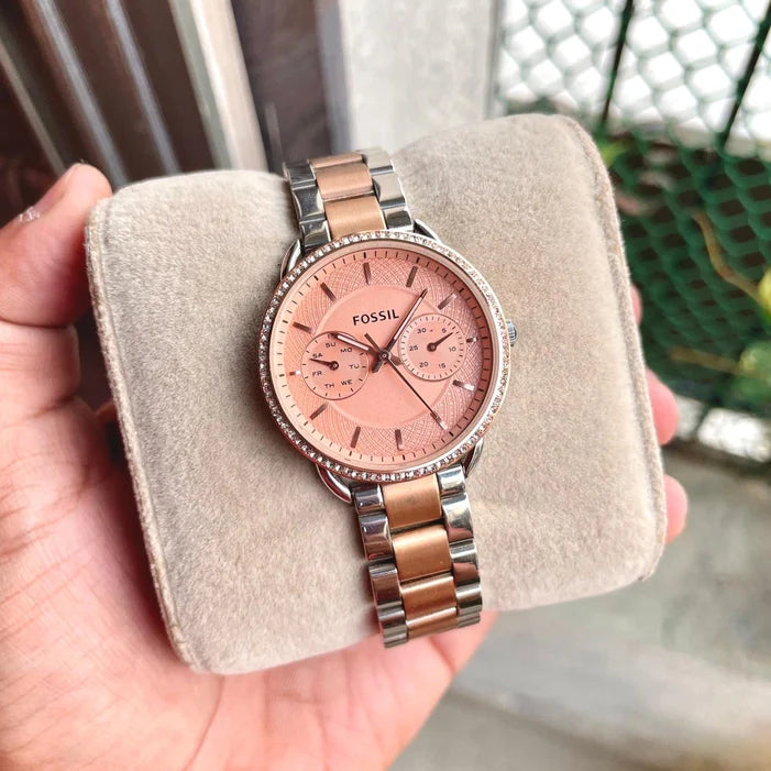 Fossil Tailor