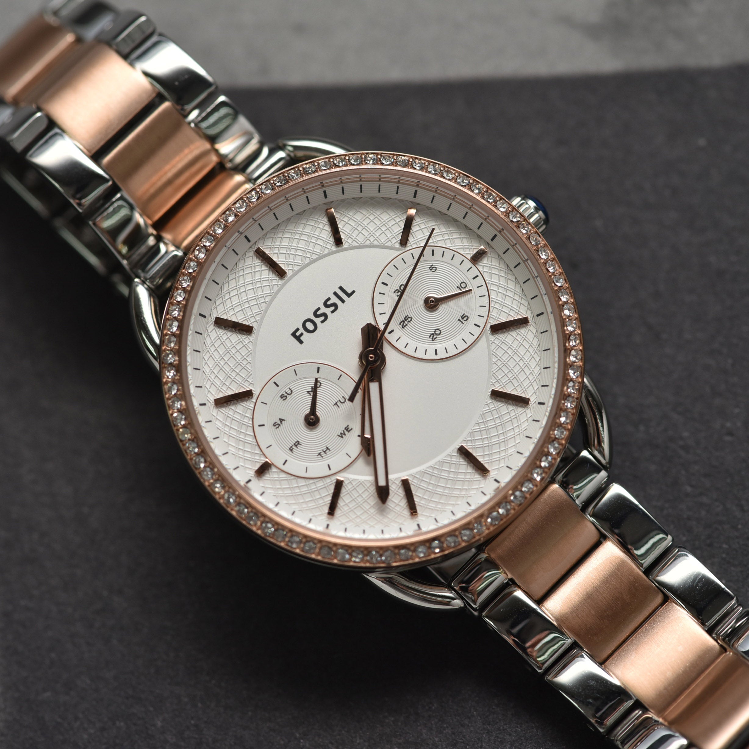 Fossil Tailor