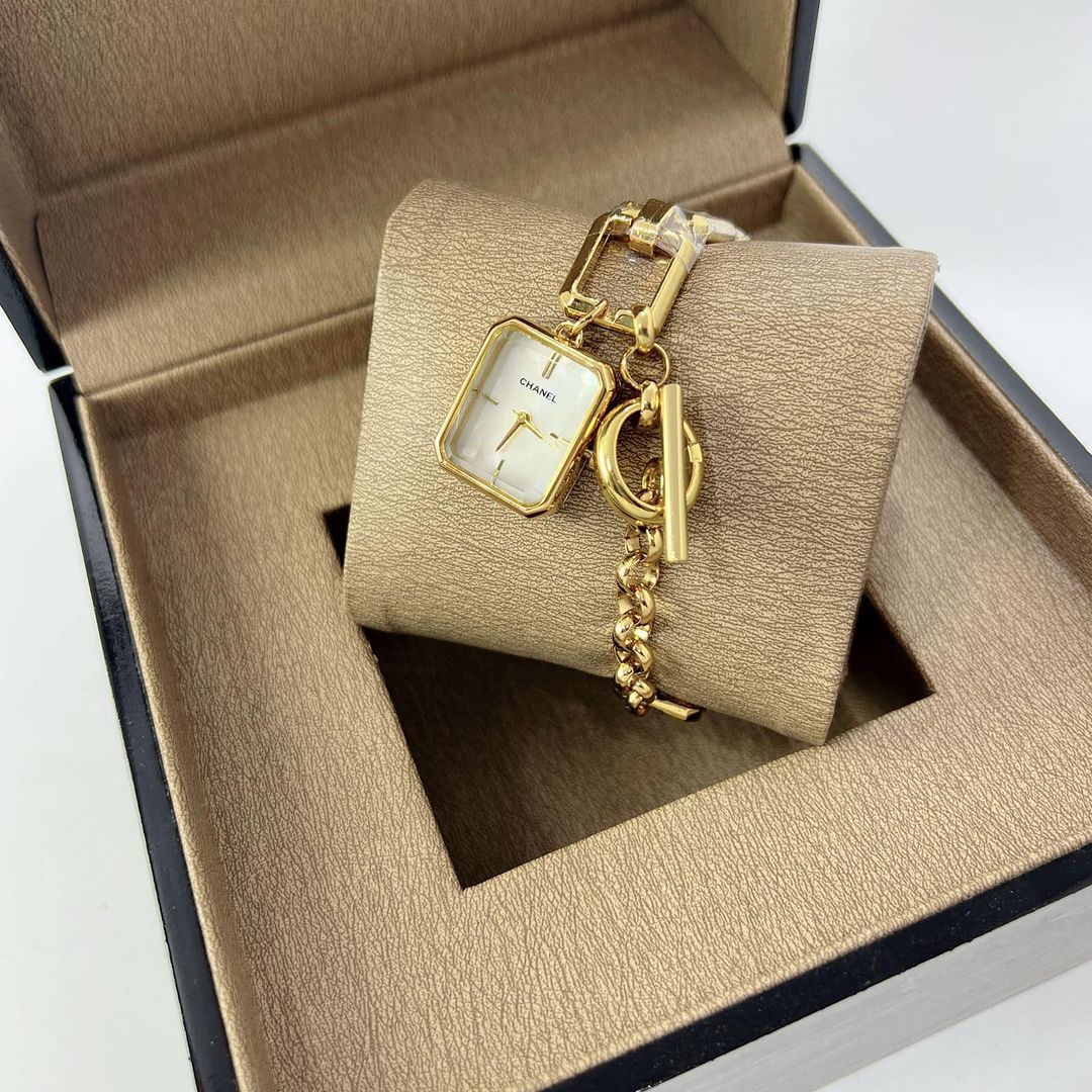CHANEL LADIES WATCH