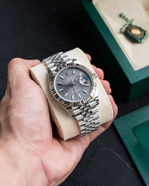 ROL EX OYSTER PERPETUAL DATE JUST 40