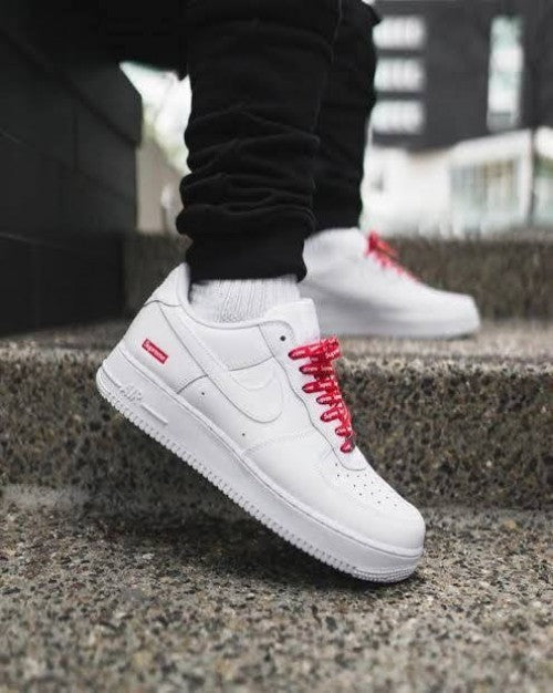 Nikee airforce 1 low SUPREME WHITE