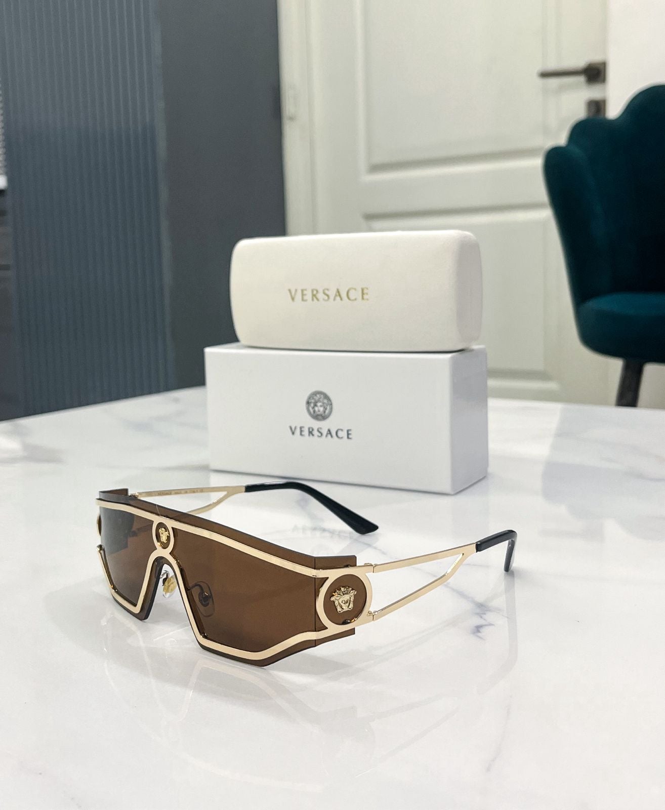 V Exclusive Stylish Sunglass For Unisex