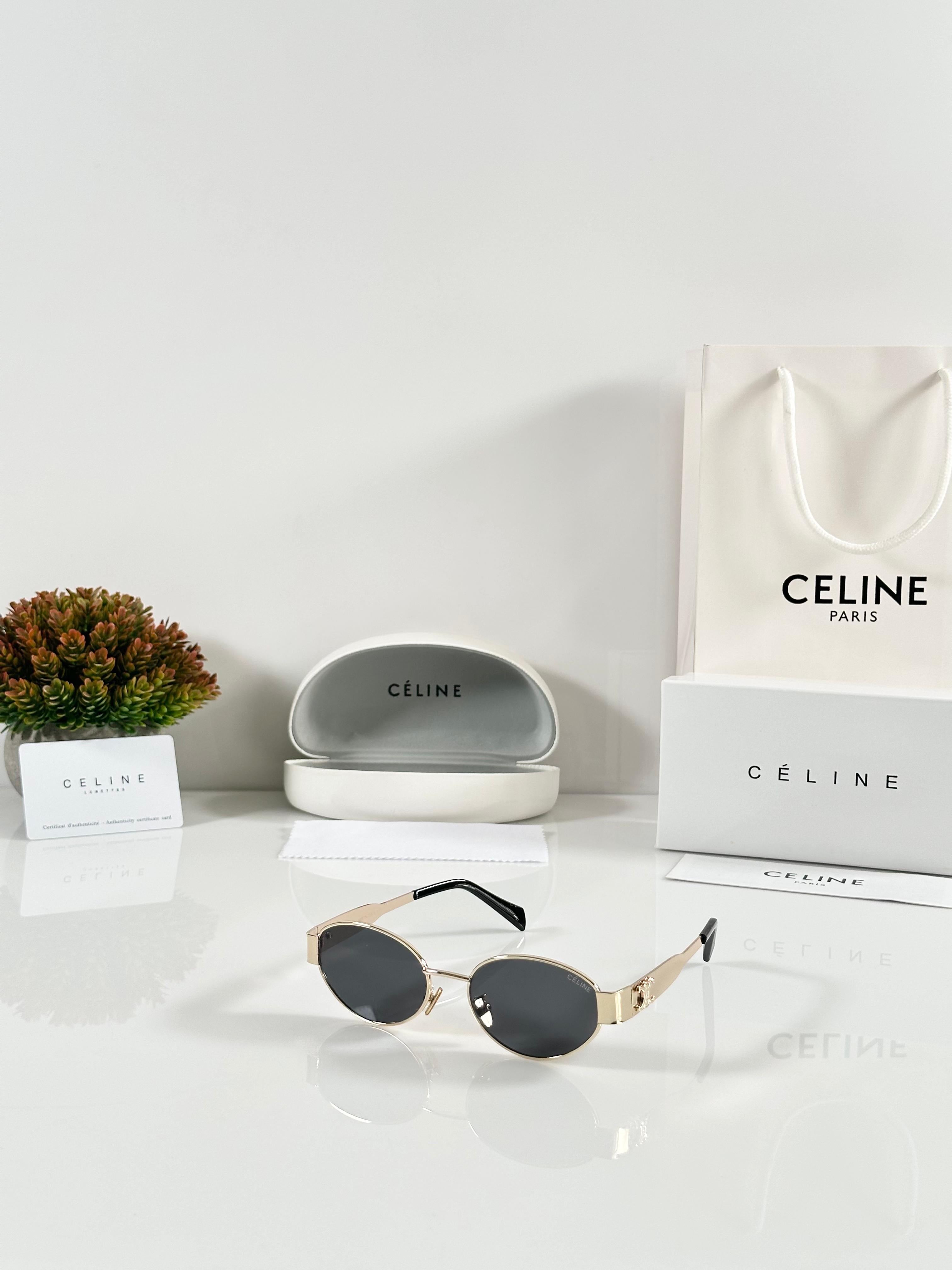 Unisex sunglasses with brand kit