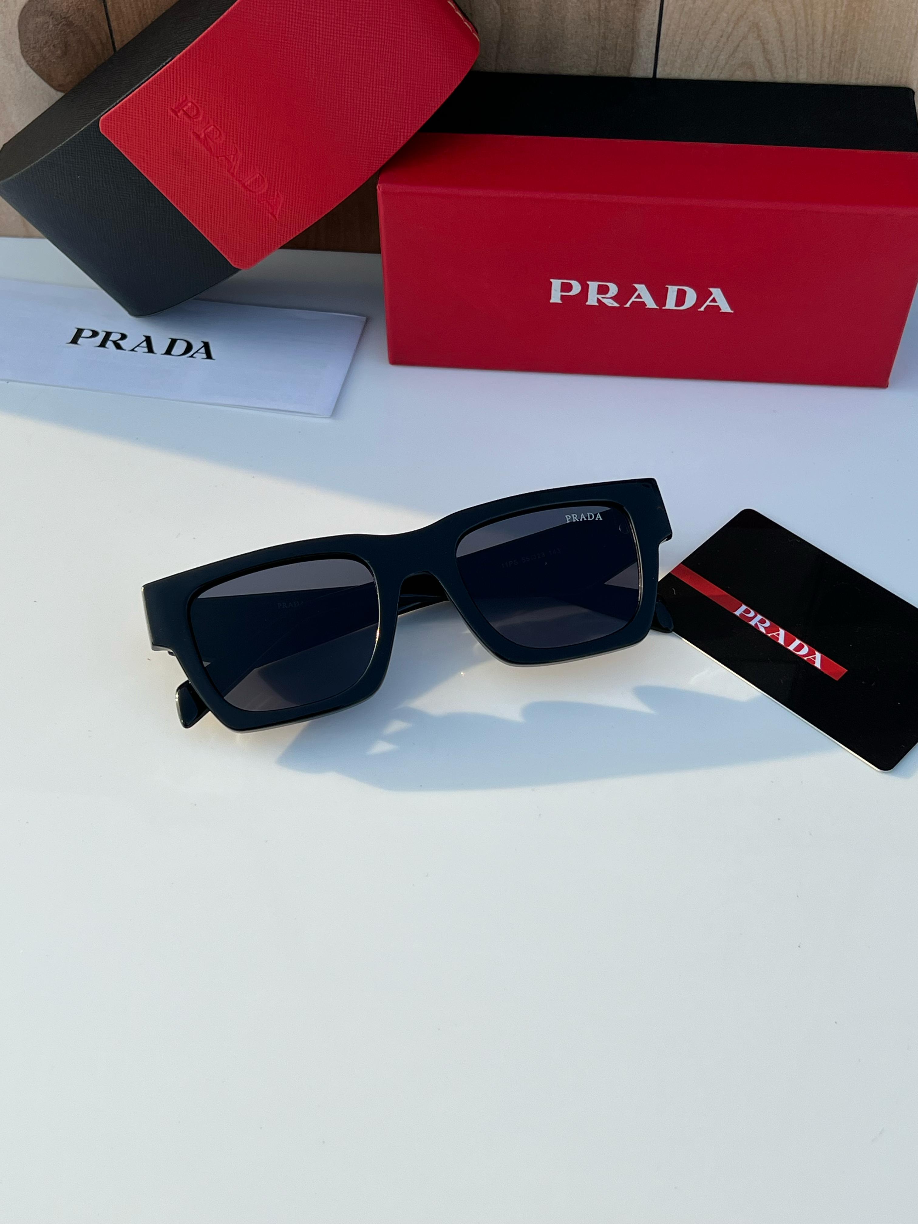 Pra/da milano with brand kit unisex