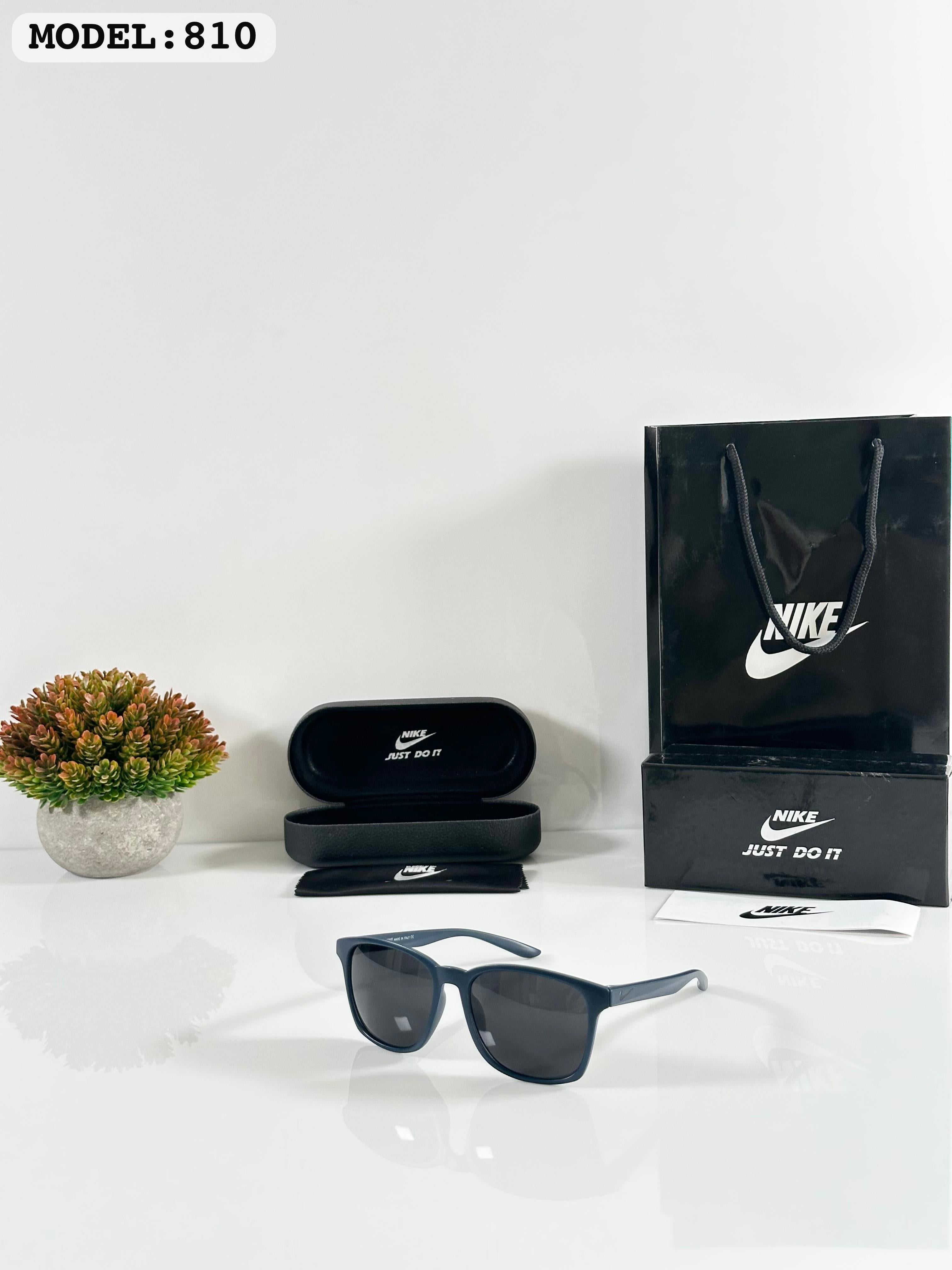 Exclusive Black Stylish Sunglass